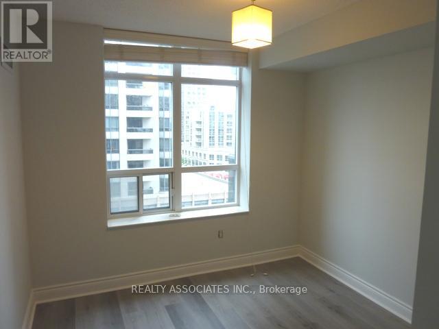 801 - 880 Grandview Way, Toronto, Ontario M2N 7B2 - Photo 9 - C13702578
