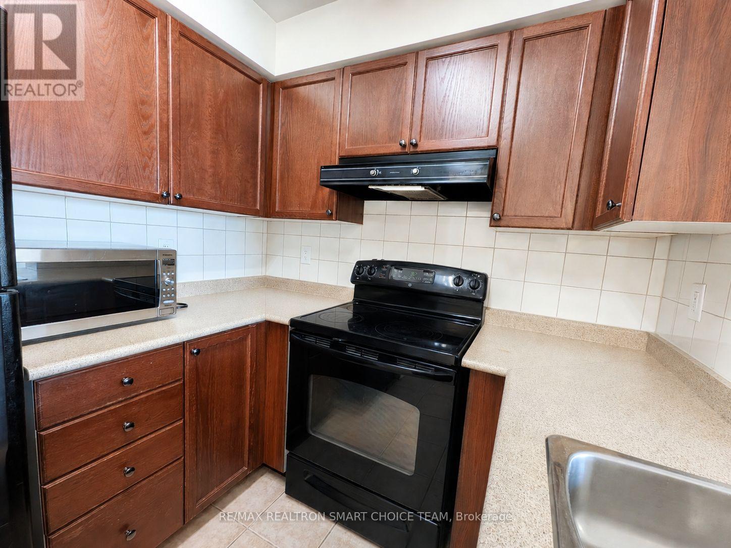 1107 - 5500 Yonge Street, Toronto, Ontario M2N 7L1 - Photo 10 - C13702596