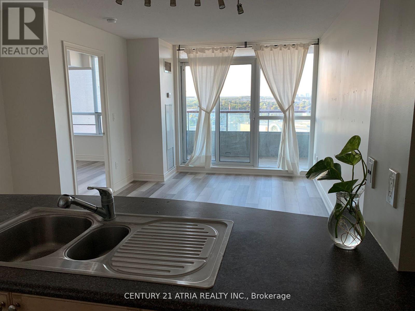 1406 - 50 Brian Harrison Way, Toronto, Ontario M1P 5J4 - Photo 11 - E13702590