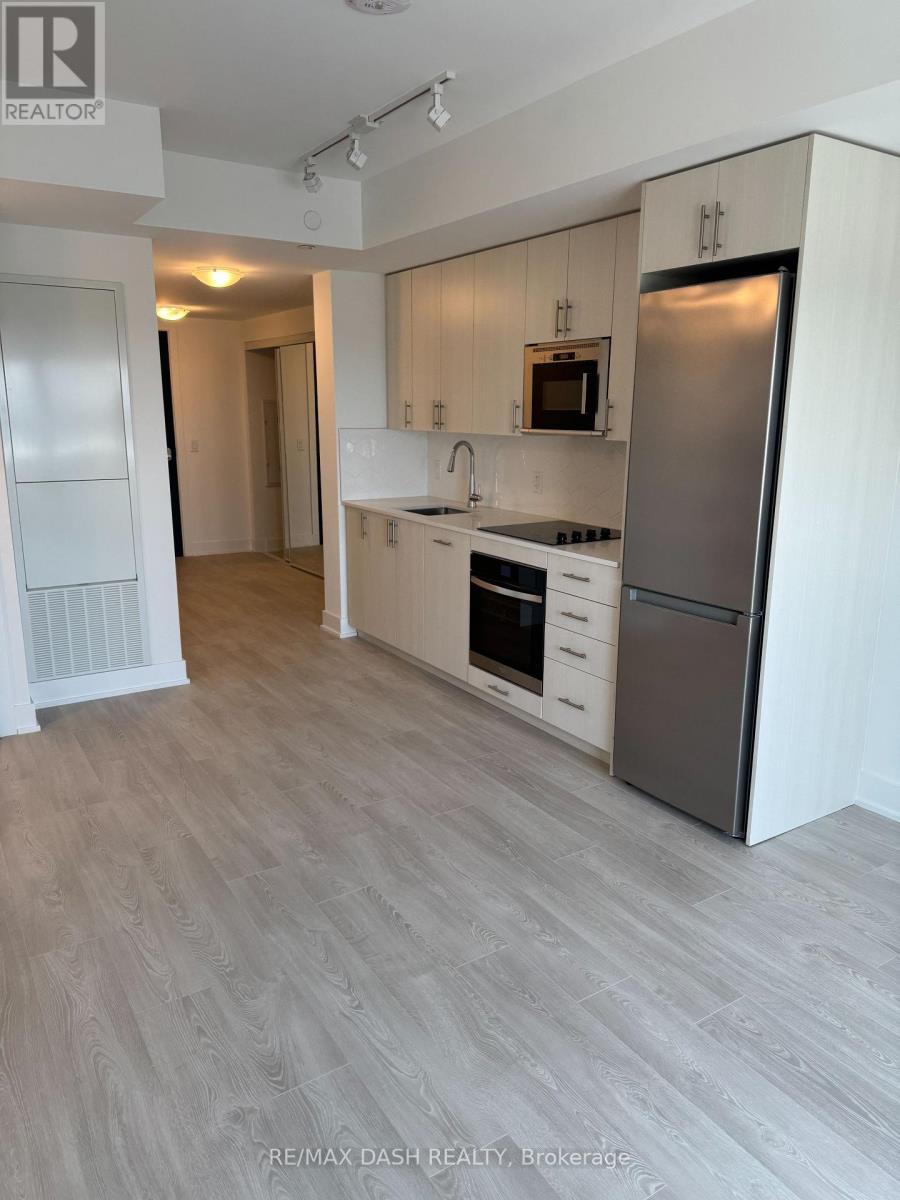 1742 - 2545 Simcoe Street N, Oshawa, Ontario L1L 0W3 - Photo 8 - E13702592
