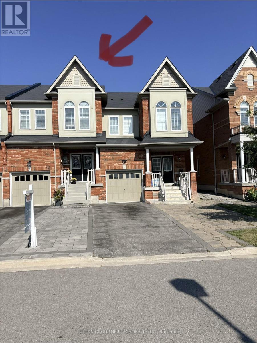 15 CLARINET LANE, Whitchurch-Stouffville, Ontario