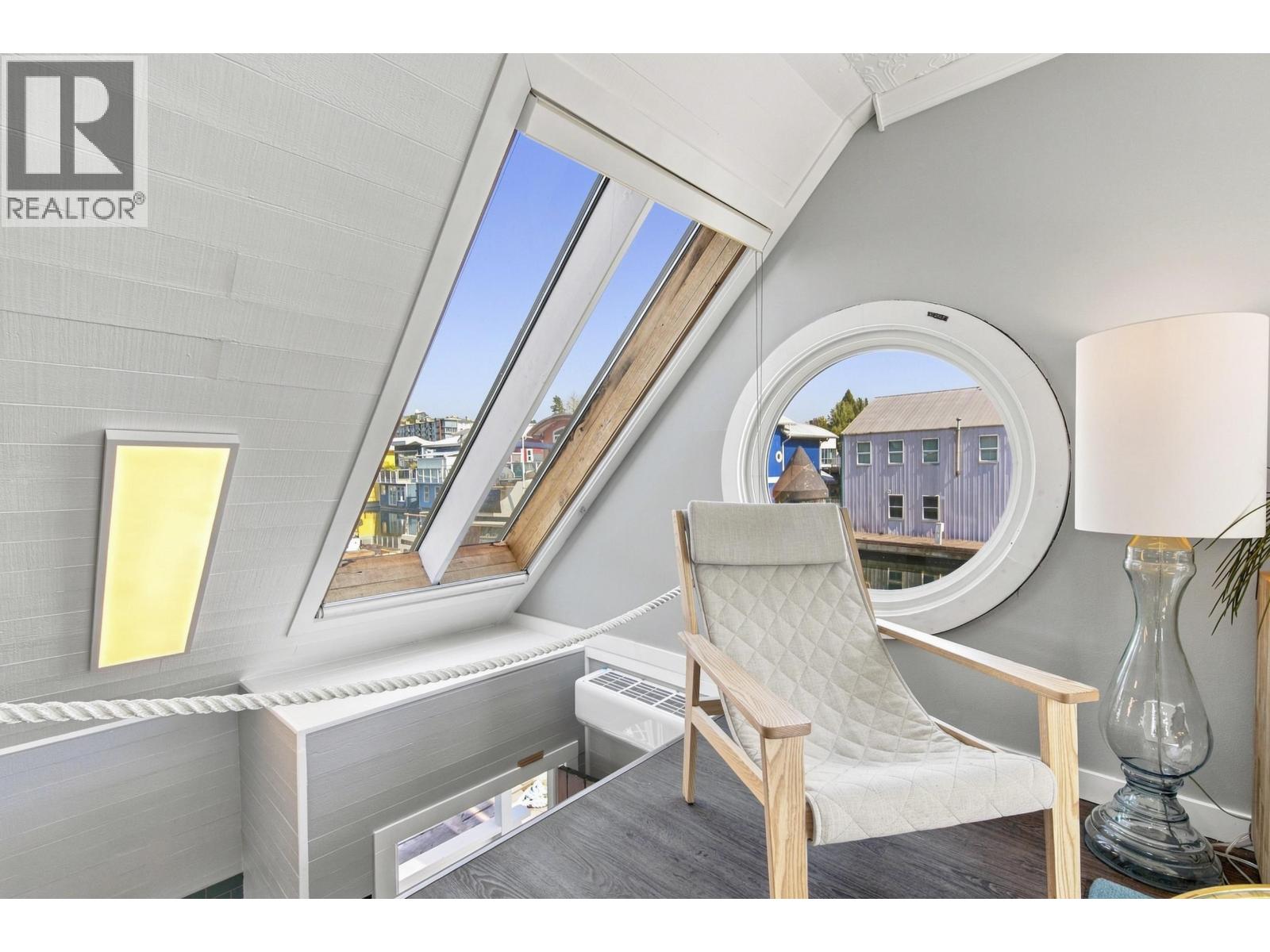 A23 415 W Esplanade Avenue, North Vancouver, British Columbia  V7M 1A6 - Photo 14 - R3157965