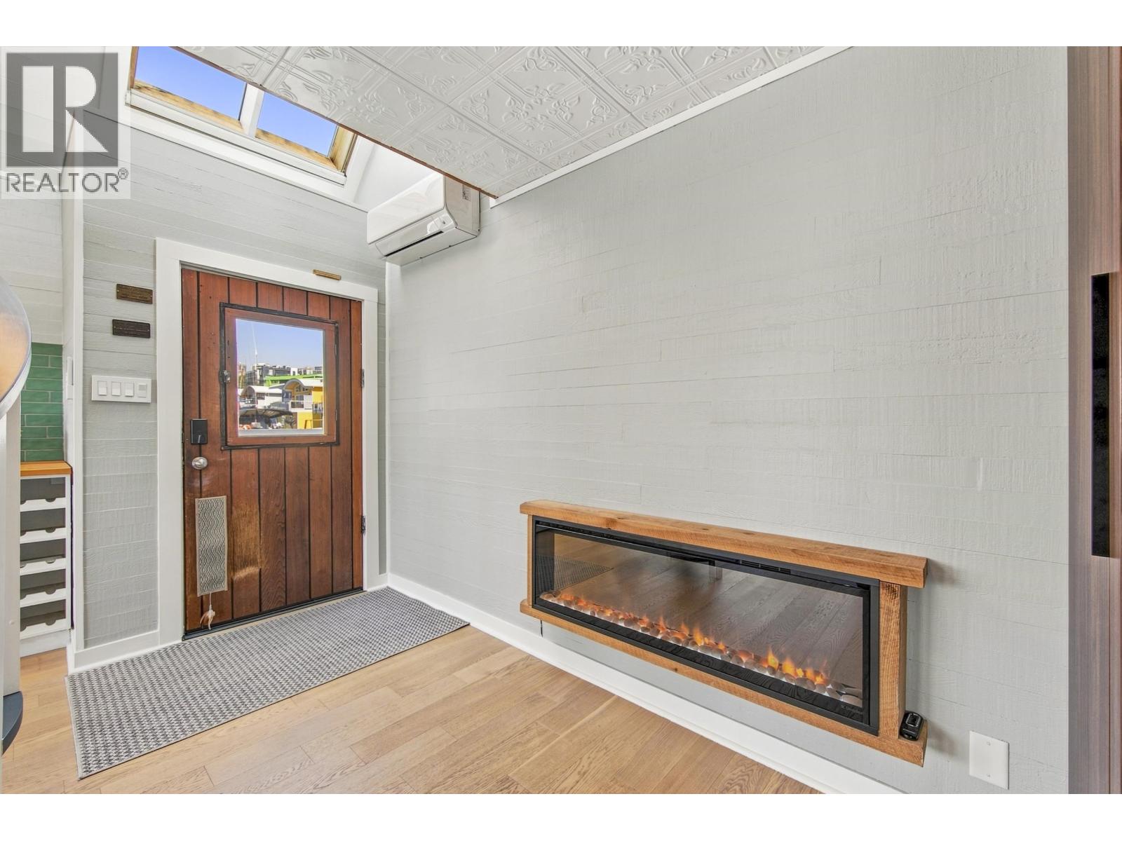 A23 415 W Esplanade Avenue, North Vancouver, British Columbia  V7M 1A6 - Photo 8 - R3157965