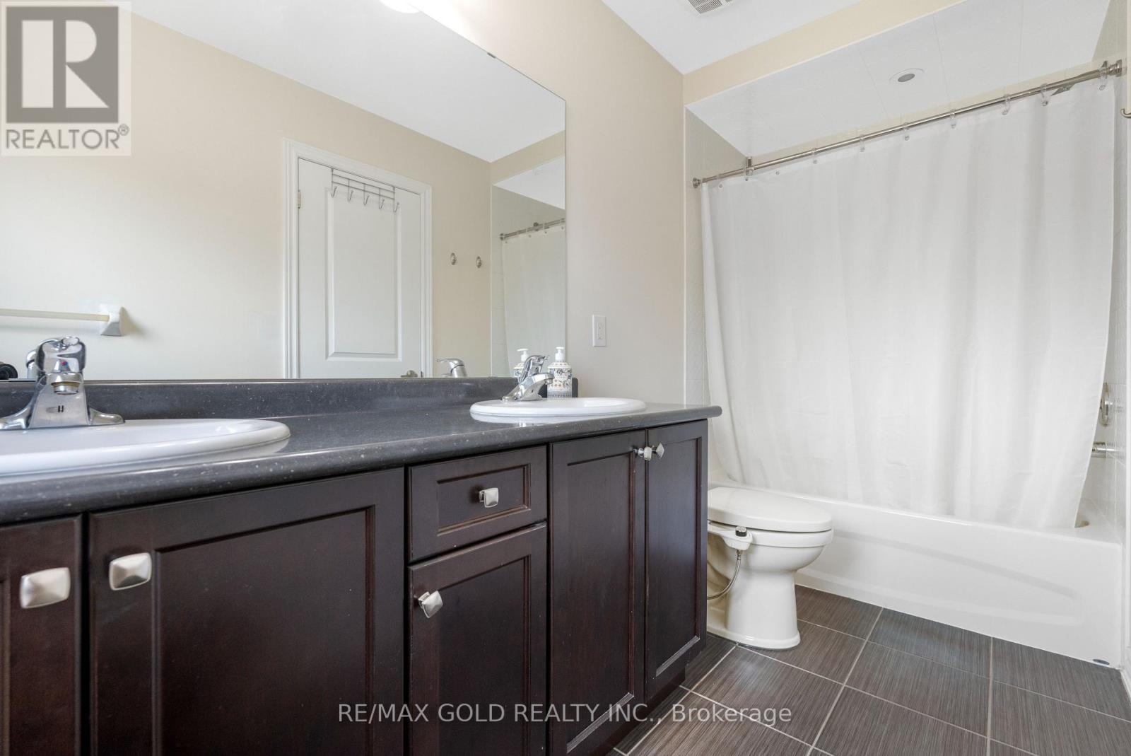 15 Antibes Drive, Brampton, Ontario  L6X 5H4 - Photo 21 - W13702580