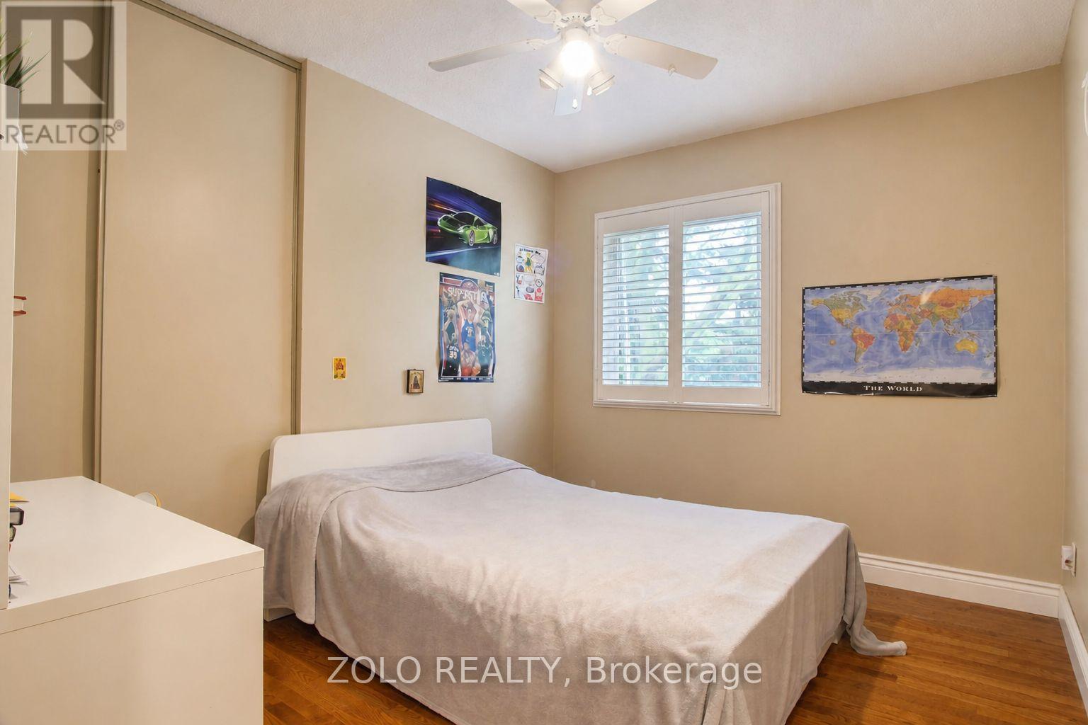 4084 Rolling Valley Drive, Mississauga (Erin Mills), Ontario  L5L 2K8 - Photo 17 - W13702584
