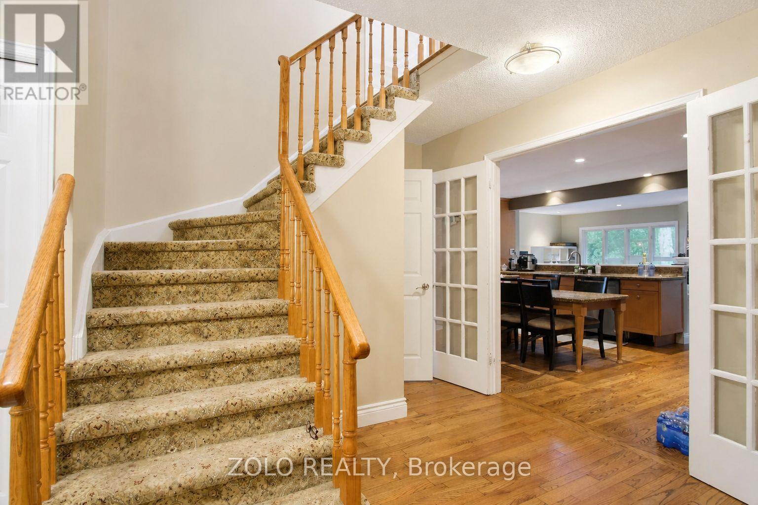 4084 Rolling Valley Drive, Mississauga (Erin Mills), Ontario  L5L 2K8 - Photo 7 - W13702584