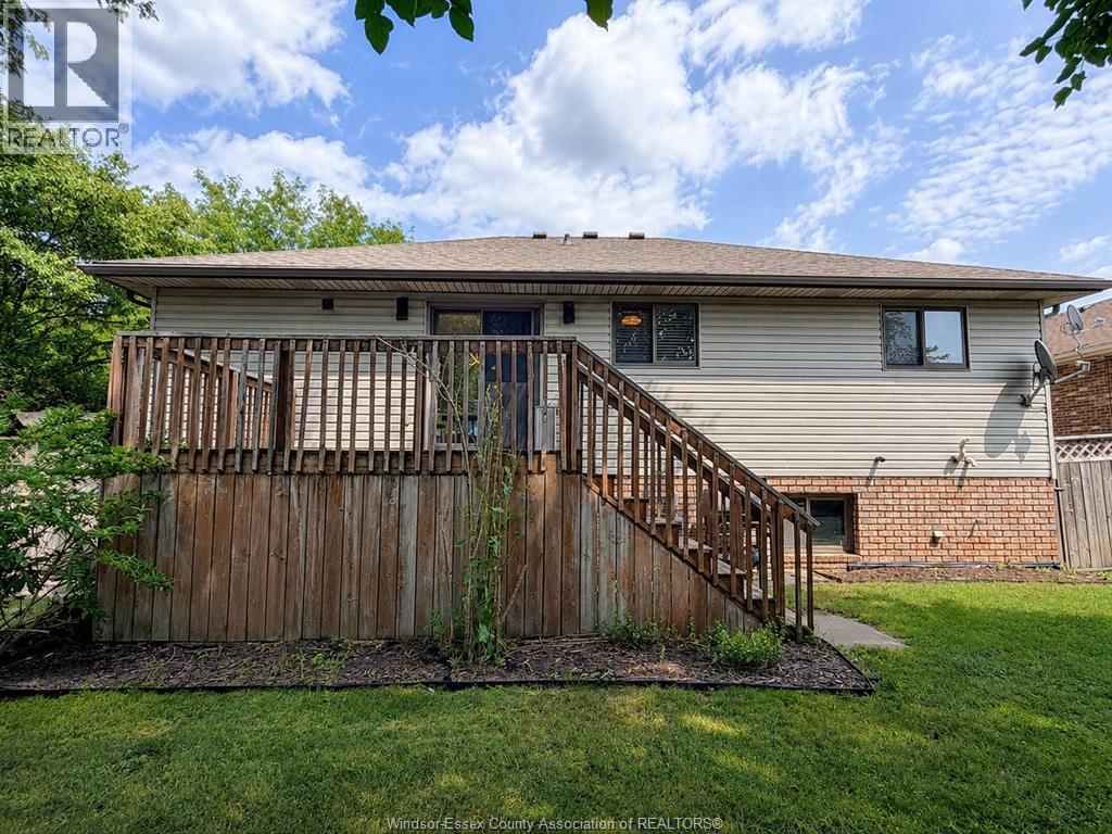 2505 St Clair Avenue, Windsor, Ontario  N9E 4L9 - Photo 22 - 26020491