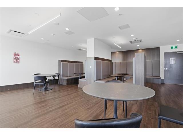 806 13350 Central Avenue, Surrey, British Columbia  V3T 0S1 - Photo 10 - R3151452