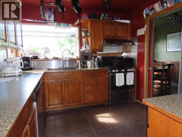 4538 Michigan Ave, Powell River, British Columbia  V8A 2S7 - Photo 2 - 20145