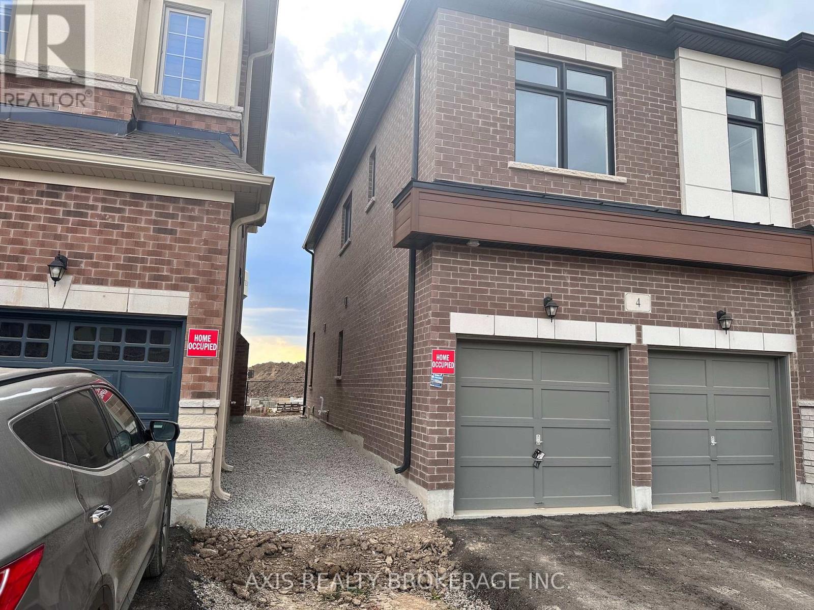 4 Pond View Gate, Hamilton, Ontario  L8B 2A1 - Photo 2 - X13702618