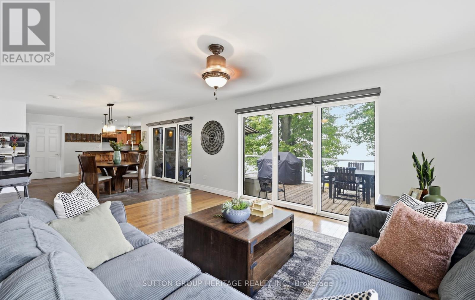 62 Lakeside Beach Road, Scugog, Ontario  L9L 1B4 - Photo 10 - E13697668