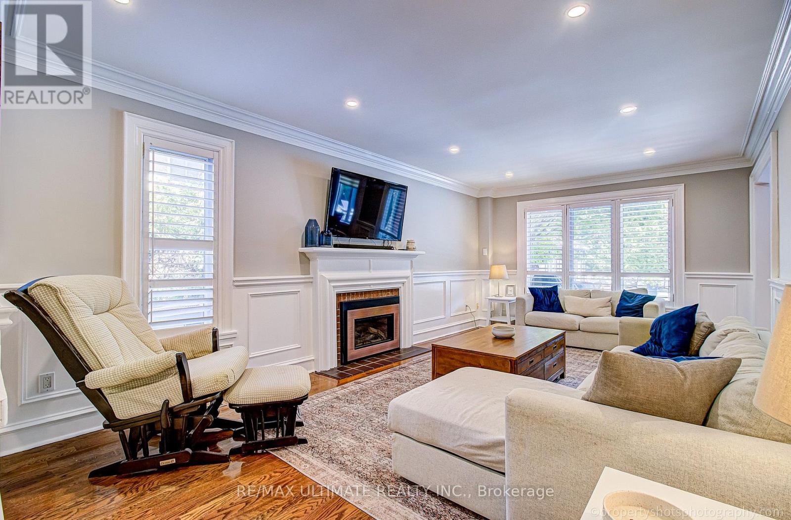 351 Fairway Gardens, Newmarket, Ontario  L3X 1B4 - Photo 18 - N13702574