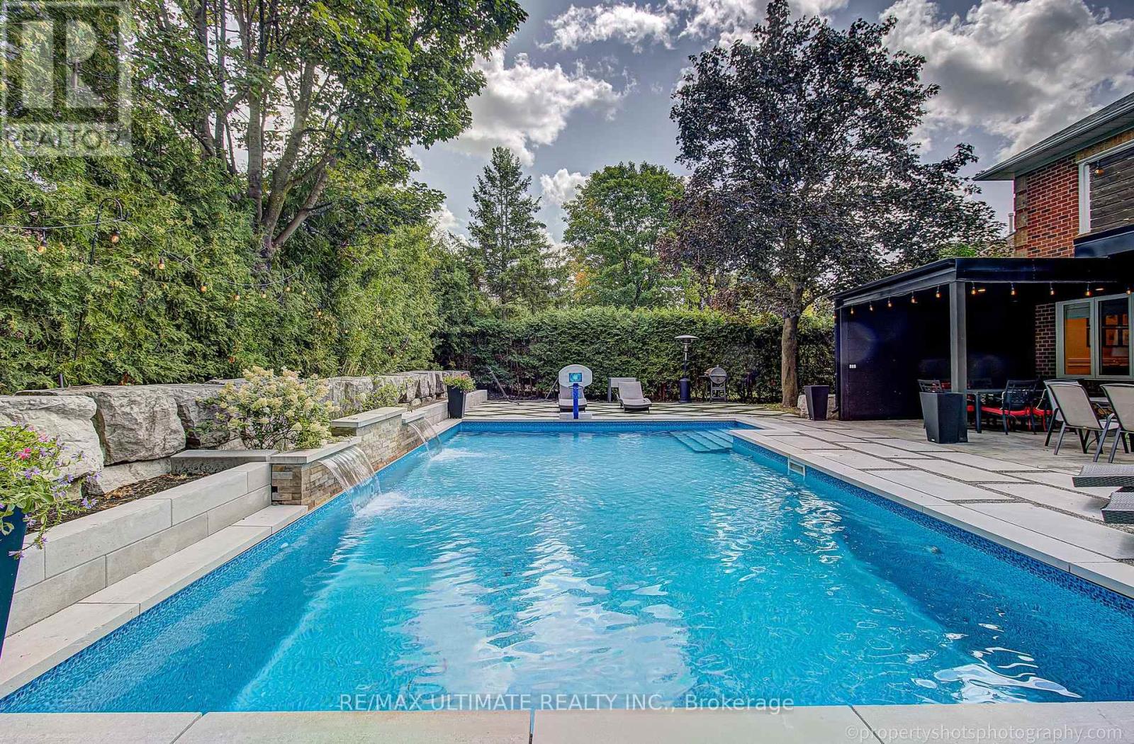 351 Fairway Gardens, Newmarket, Ontario  L3X 1B4 - Photo 22 - N13702574