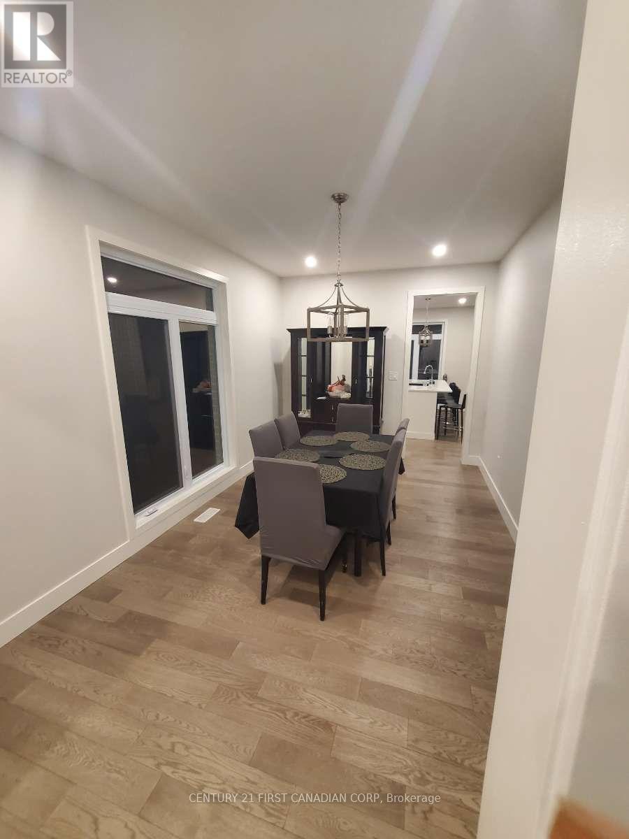 44 Kelly Drive, Zorra, Ontario  N0M 2M0 - Photo 20 - X13626410