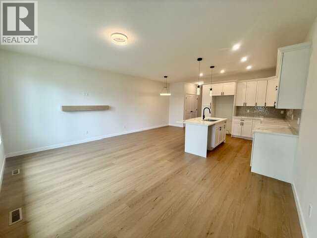 844 Beckner Street, Carstairs, Alberta  T0M 0N0 - Photo 13 - A2320737