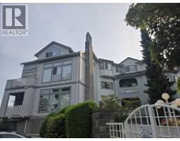 302 7651 ABERCROMBIE DRIVE, Richmond, British Columbia