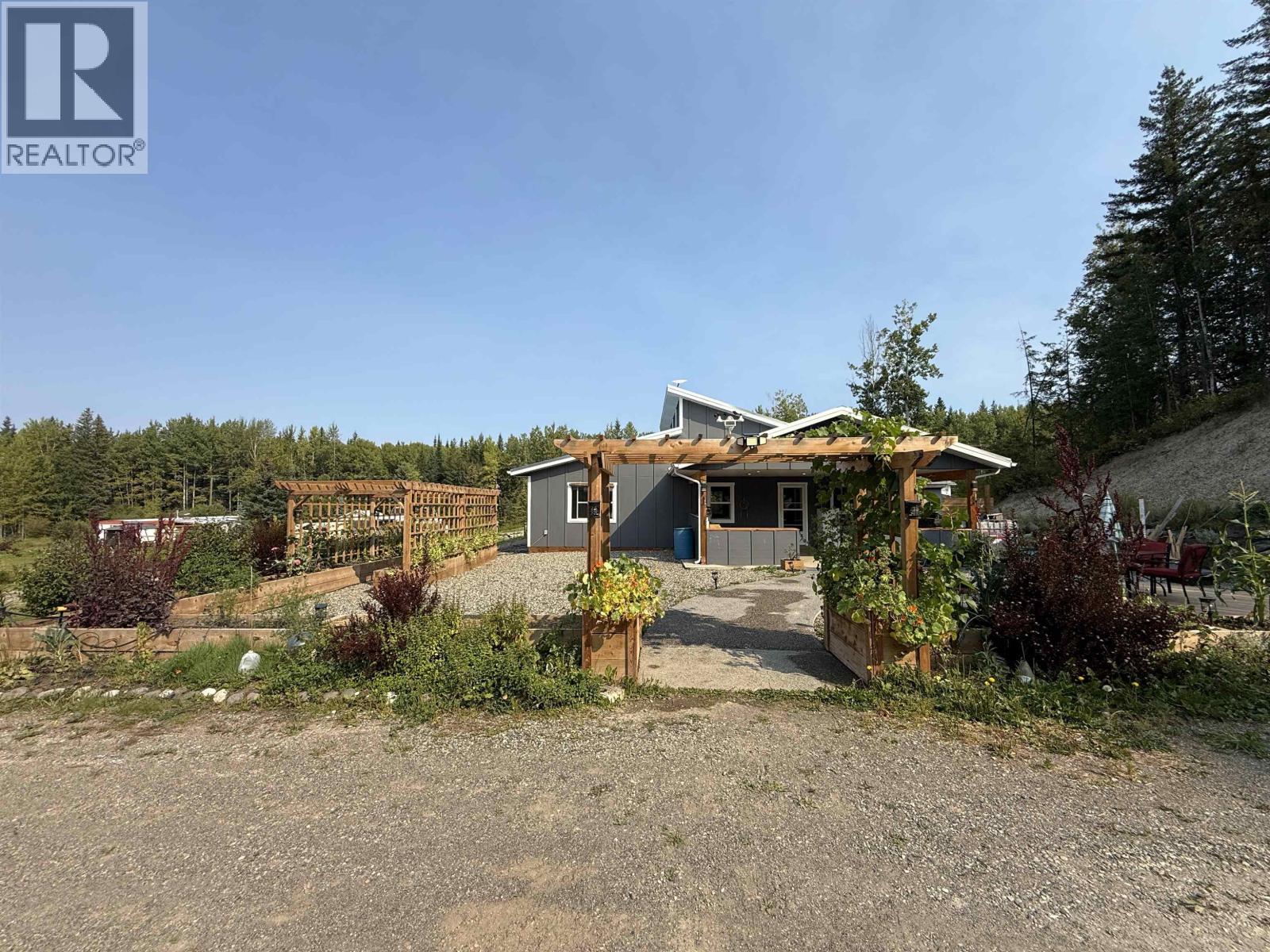 1962 W Sales Road, Red Bluff / Dragon Lake, British Columbia  V2J 6C1 - Photo 39 - R3157986