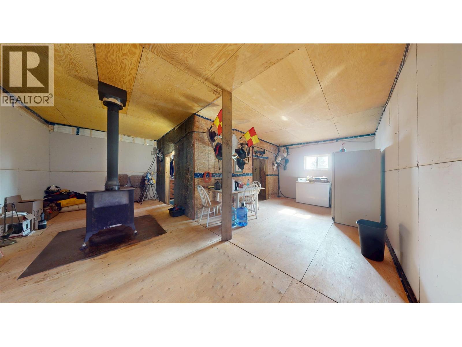 8202 3/93 Highway, Mayook, British Columbia  V1C 7B2 - Photo 29 - 10398161