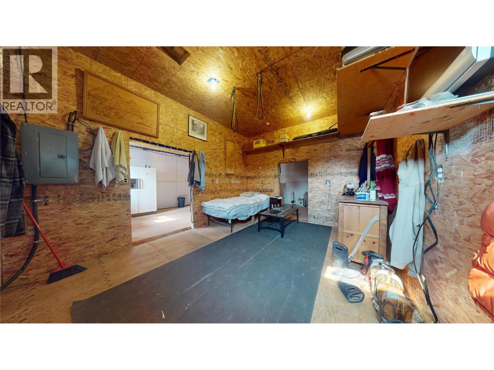 8202 3/93 Highway, Mayook, British Columbia  V1C 7B2 - Photo 27 - 10398161
