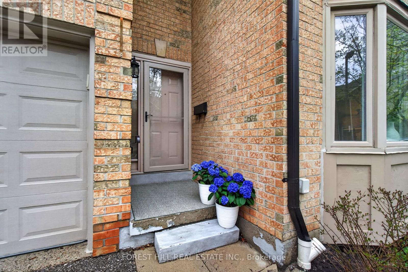 30 - 4635 Regents Terrace, Mississauga, Ontario L5R 1X4 - Photo 3 - W13045746