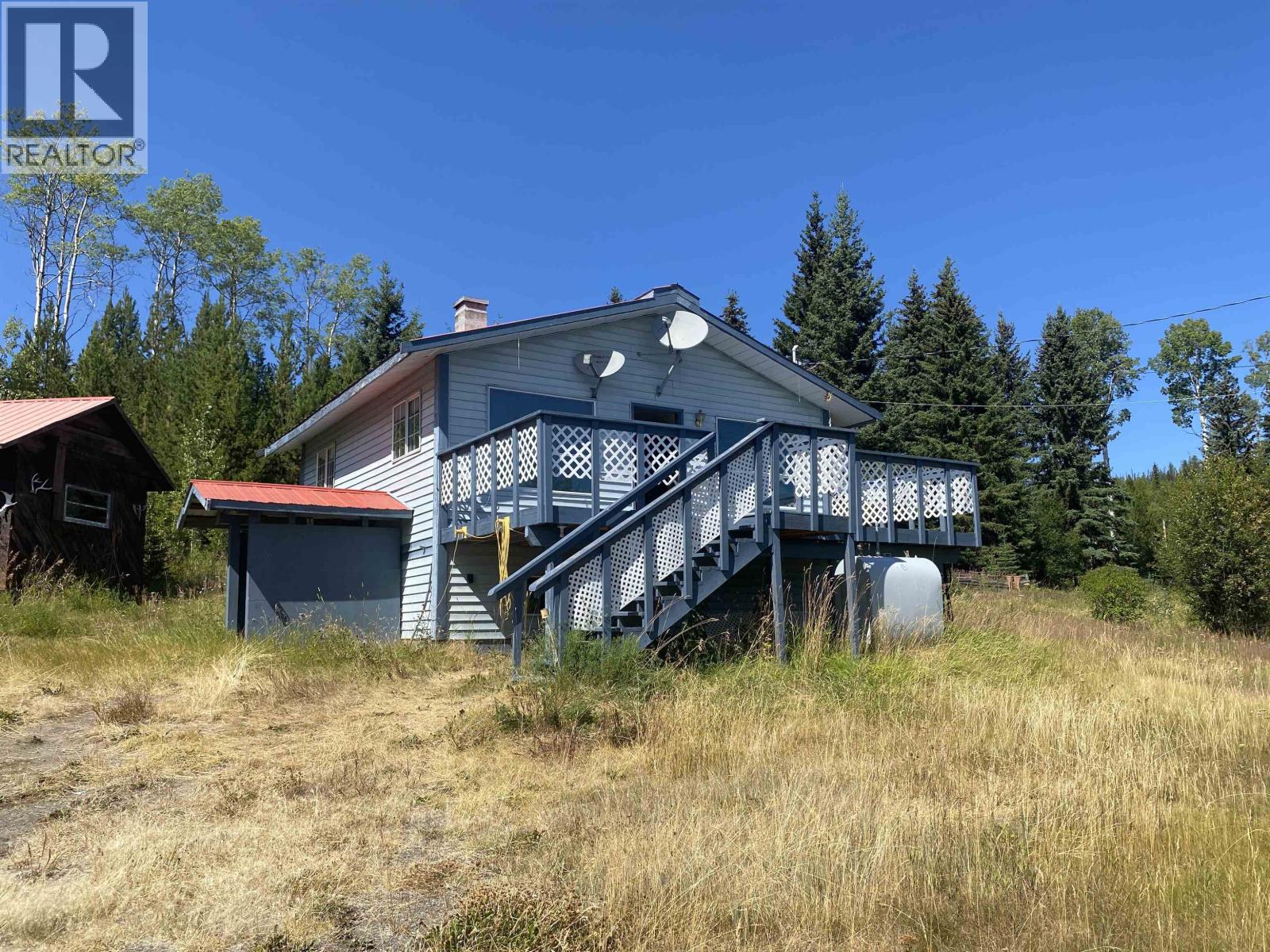 7188 Grossett Road, Bridge Lake, British Columbia  V0K 1X2 - Photo 33 - R3157976