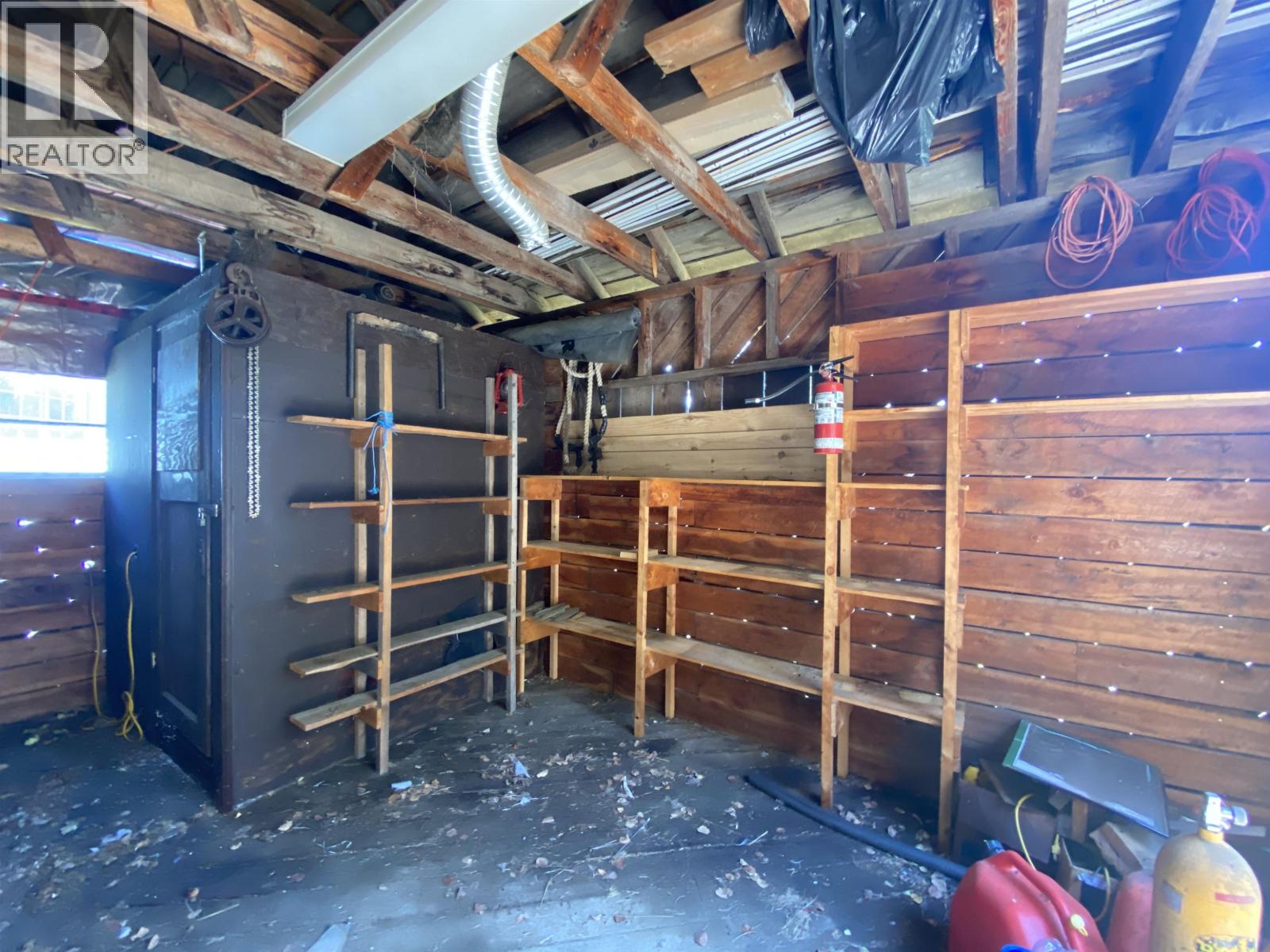 7188 Grossett Road, Bridge Lake, British Columbia  V0K 1X2 - Photo 25 - R3157976