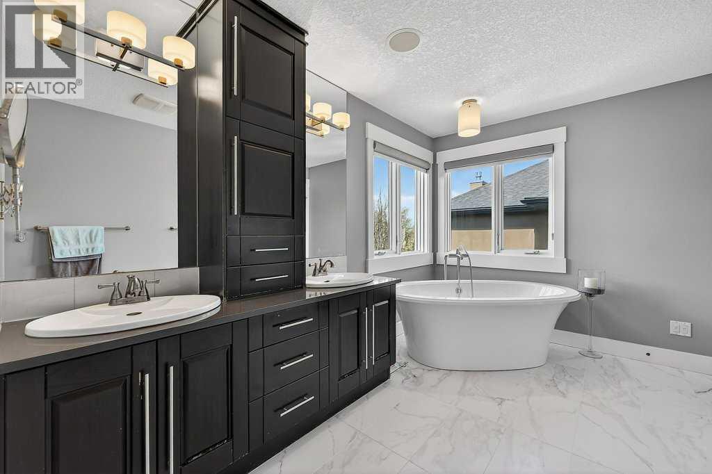 78 Aspen Cliff Close SW, Calgary, Alberta  T3H 0L9 - Photo 26 - A2326091