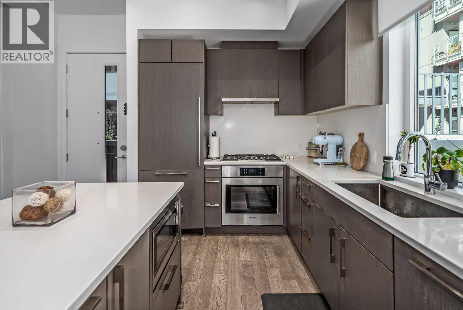 487 W 26th Avenue, Vancouver, British Columbia V5Y 0M8 - Photo 10 - R3153408