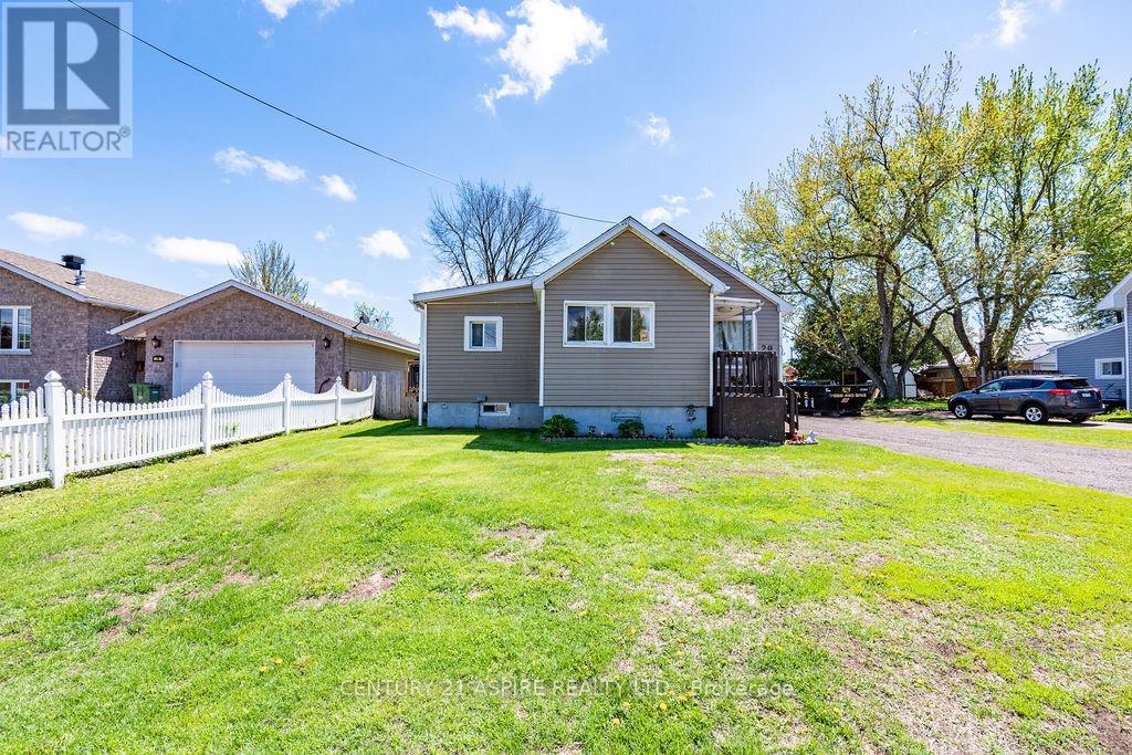 20 HILDA STREET, Petawawa, Ontario