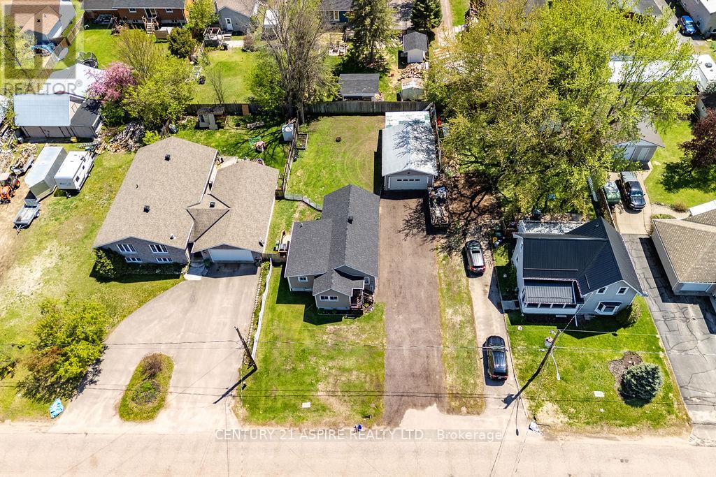20 Hilda Street, Petawawa, Ontario  K8H 1T6 - Photo 14 - X13702676