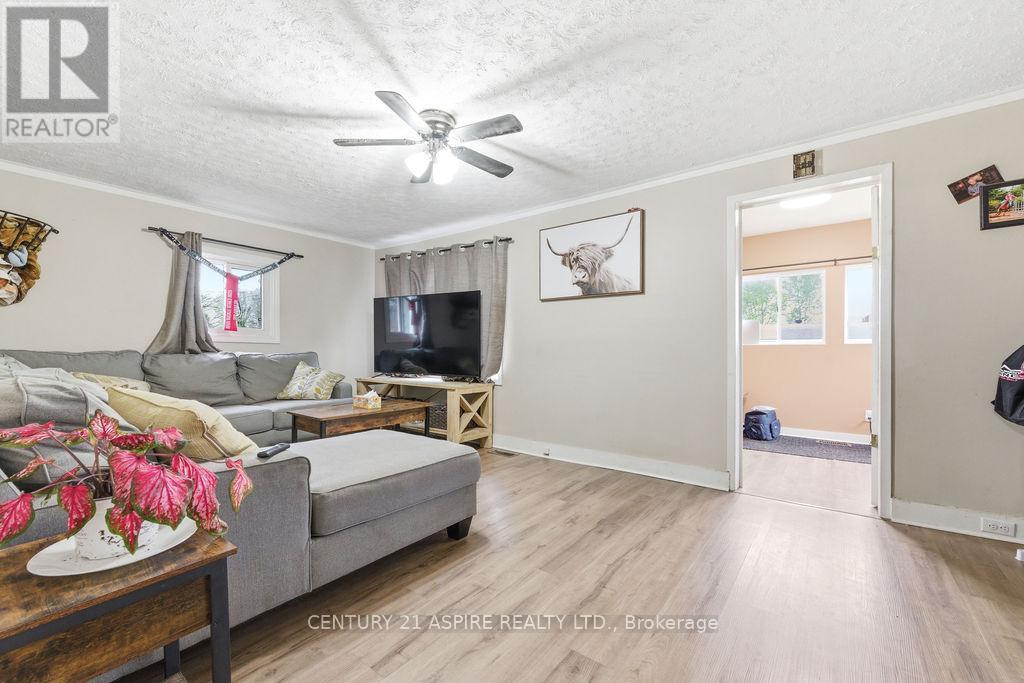 20 Hilda Street, Petawawa, Ontario  K8H 1T6 - Photo 22 - X13702676