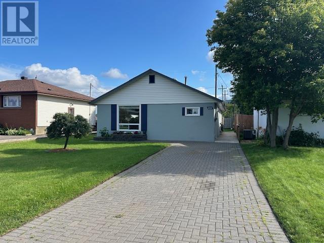 208 Gordon ST, Thunder Bay, Ontario