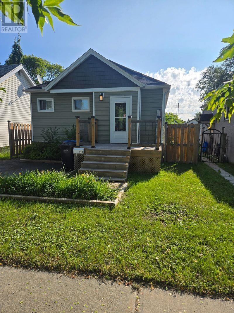 734 Franklin St S, Thunder Bay, Ontario  P7E 1R9 - Photo 4 - TB2602475
