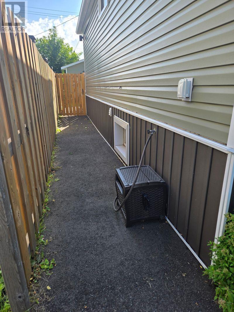 734 Franklin St S, Thunder Bay, Ontario  P7E 1R9 - Photo 5 - TB2602475