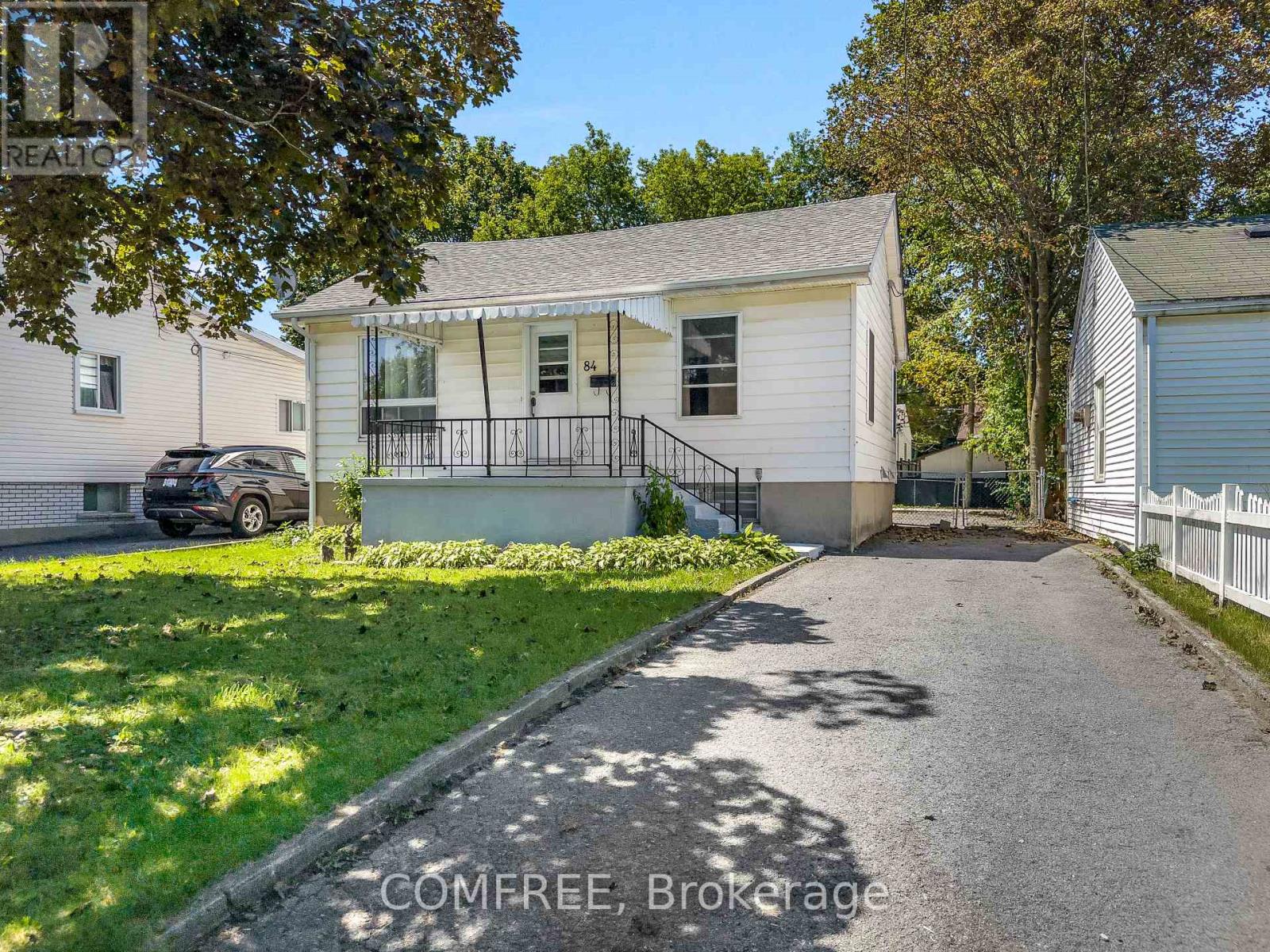 84 Carleton Street, Kingston, Ontario  K7K 4G1 - Photo 1 - X13702662