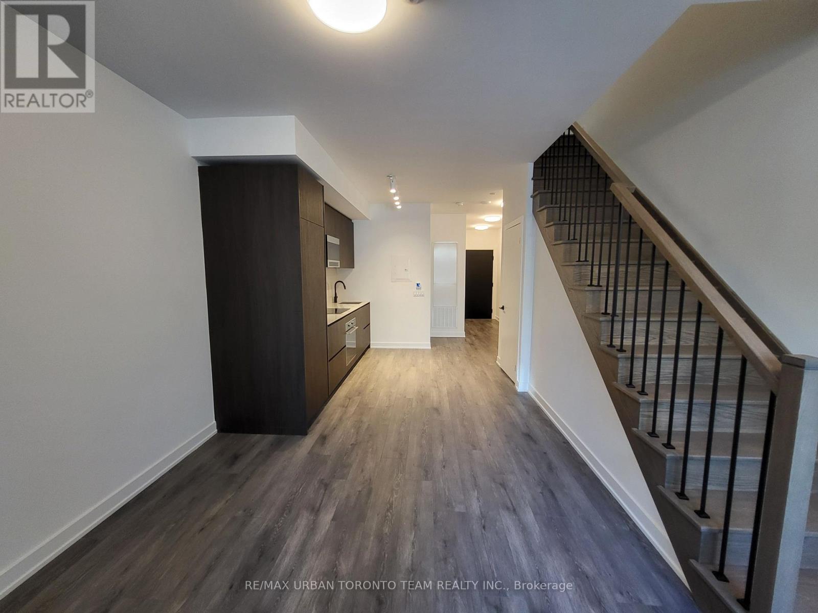Th125 - 117 Broadway Avenue, Toronto, Ontario M4P 1V3 - Photo 3 - C13702692