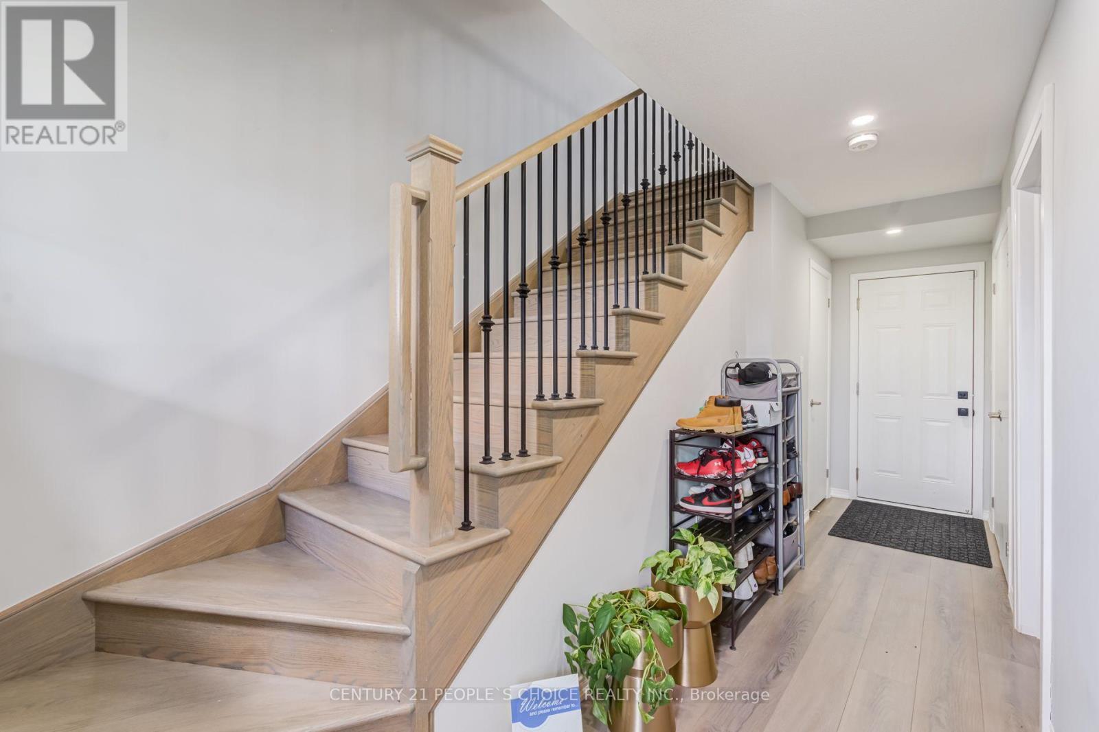 18 Jerome Way, Clarington, Ontario  L1C 3K2 - Photo 6 - E13702684