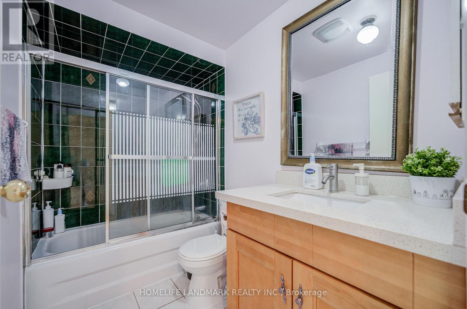 6 Thunder Grove, Toronto, Ontario  M1V 1V6 - Photo 25 - E13702718
