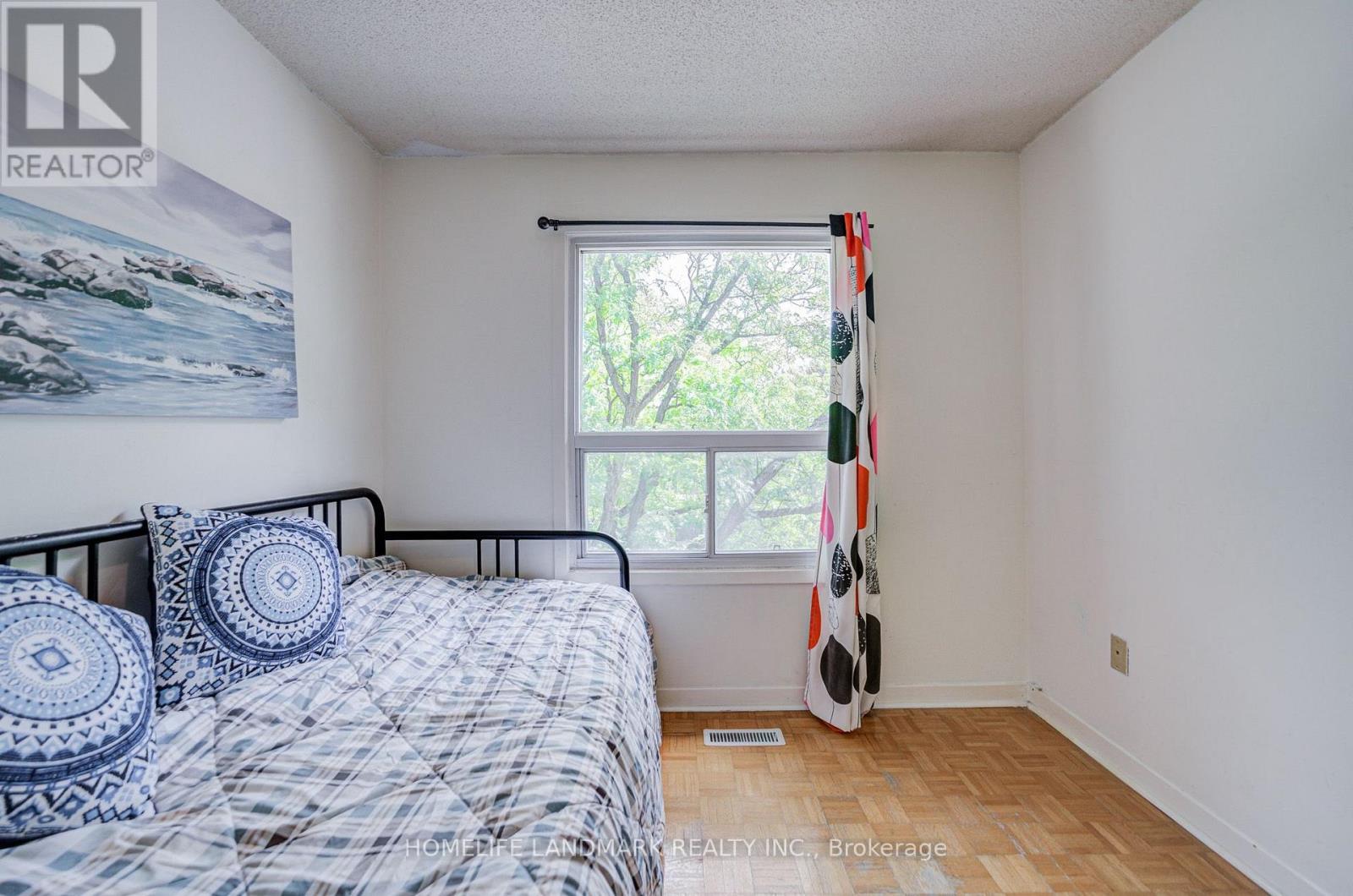 6 Thunder Grove, Toronto, Ontario  M1V 1V6 - Photo 30 - E13702718