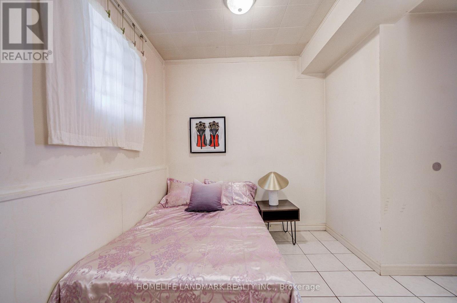 6 Thunder Grove, Toronto, Ontario  M1V 1V6 - Photo 37 - E13702718