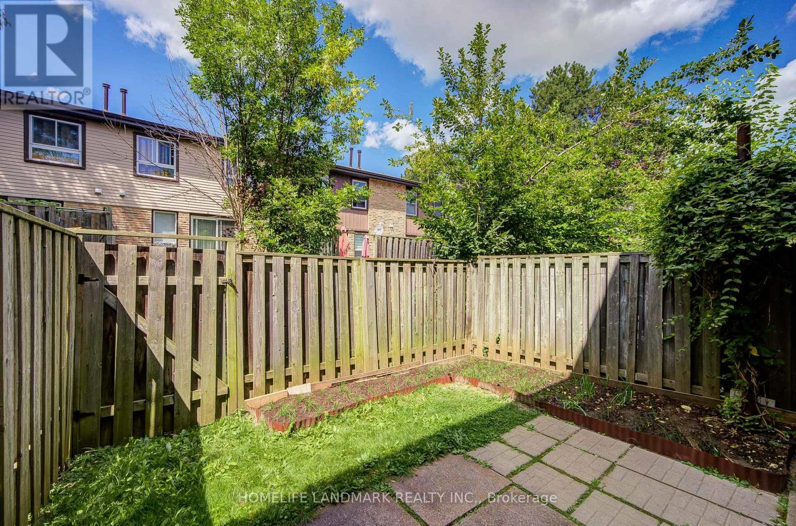 6 Thunder Grove, Toronto, Ontario  M1V 1V6 - Photo 42 - E13702718