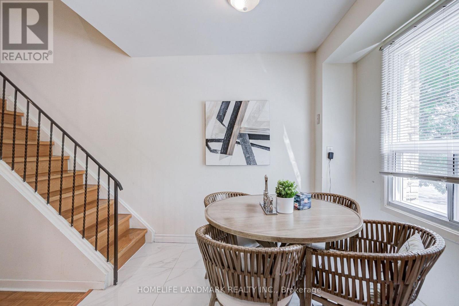6 Thunder Grove, Toronto, Ontario  M1V 1V6 - Photo 9 - E13702718