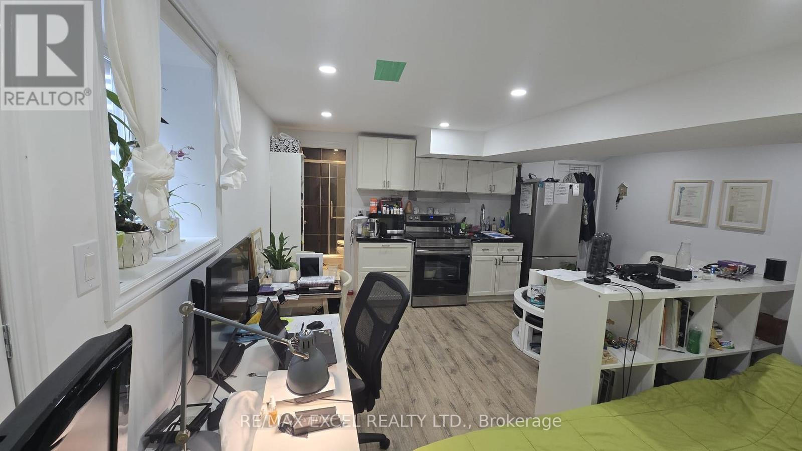 Unknown Address, ,    - Photo 9 - N13702708