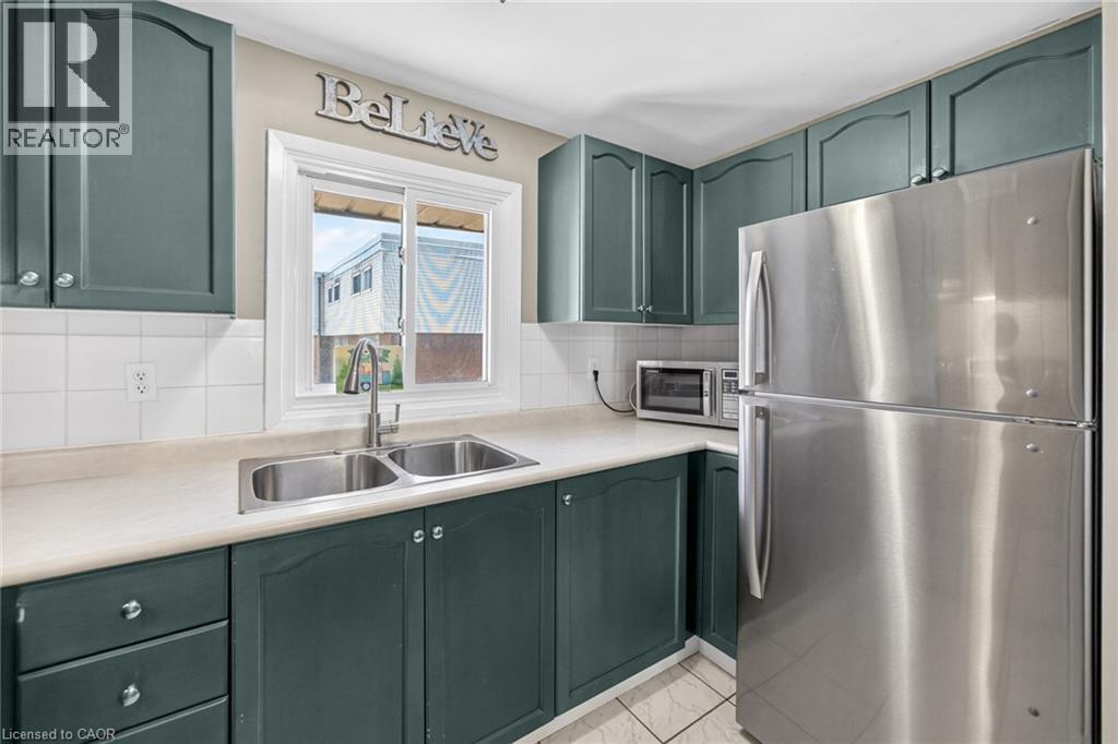 23 Watsons Lane Unit# 31, Dundas, Ontario  L9H 5G9 - Photo 15 - 40857673