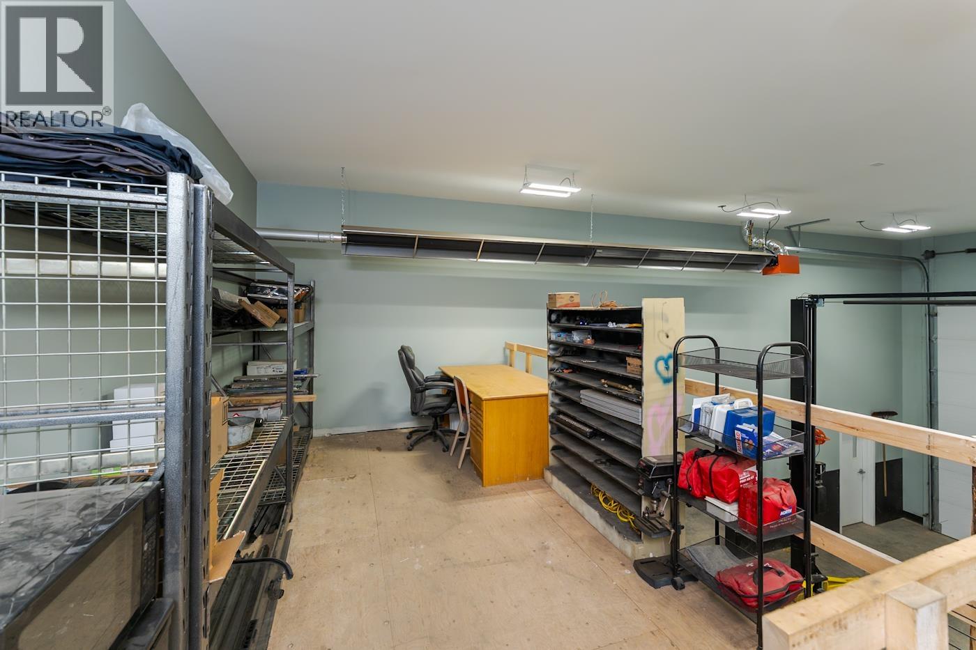 2050 Hart Highway, Prince George, British Columbia  V2K 2X6 - Photo 14 - C8081437