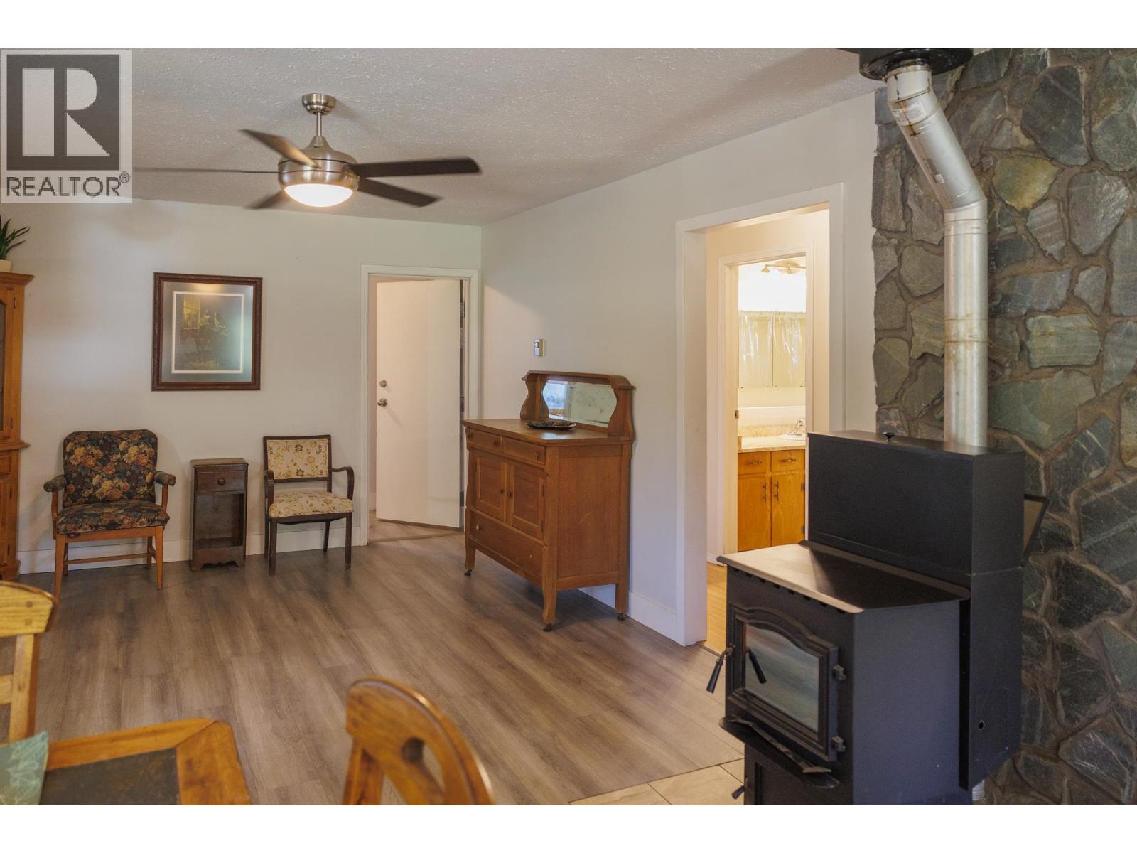 1475 Dorval Road, Mcbride, British Columbia  V0J 2E0 - Photo 16 - R3157950