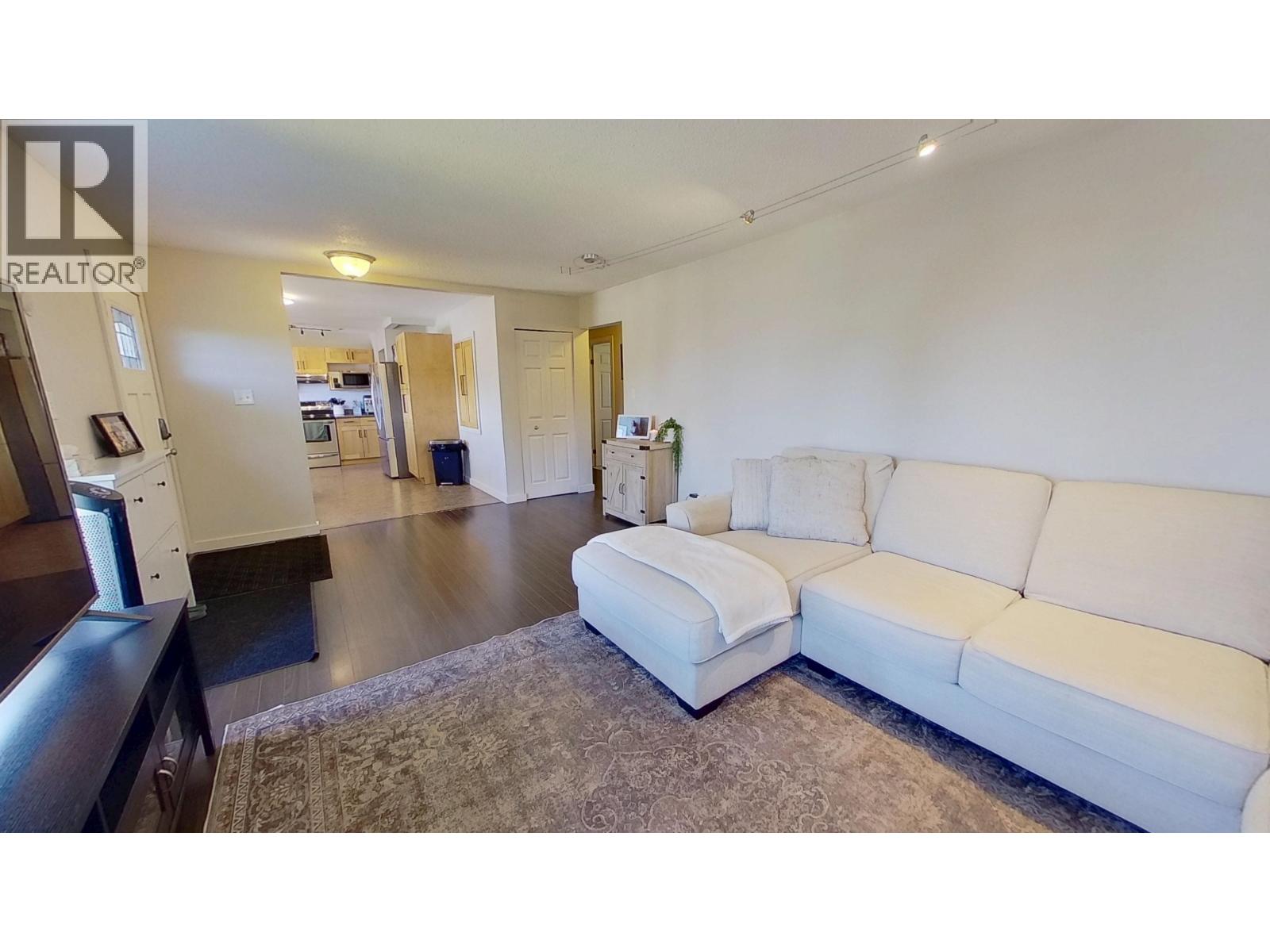 9203 88 Street, Fort St. John, British Columbia  V1J 5B3 - Photo 7 - R3157941