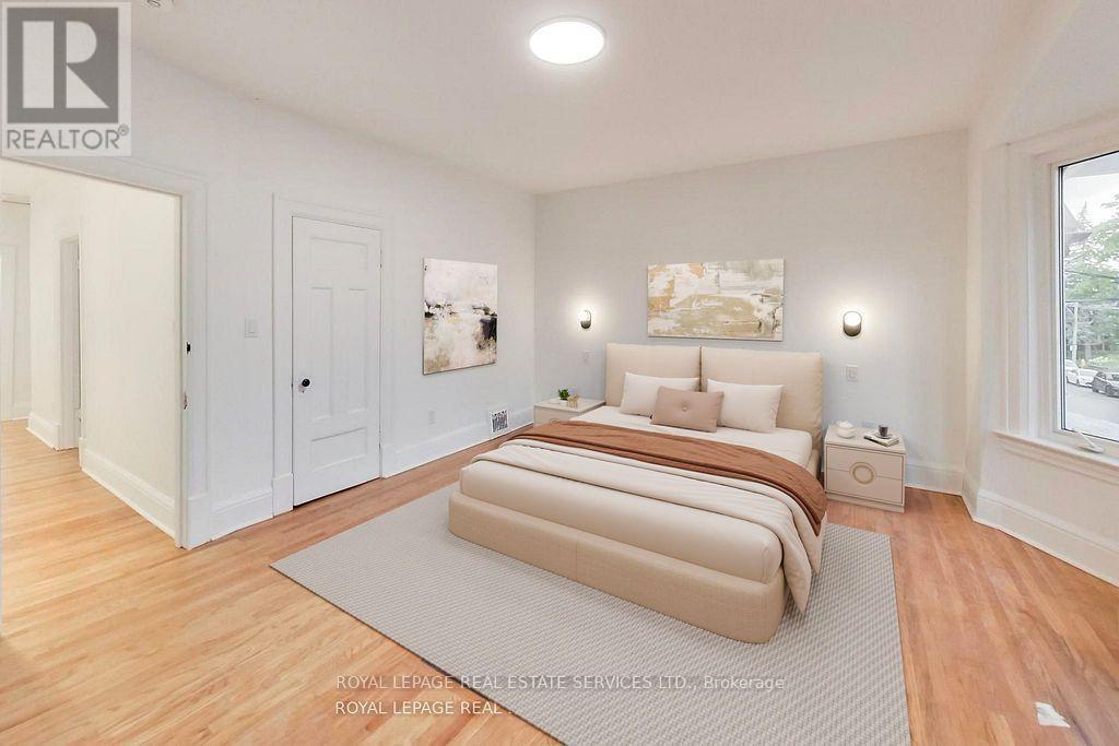 Upper - 218 Montrose Avenue, Toronto, Ontario  M6G 3G7 - Photo 23 - C13676216