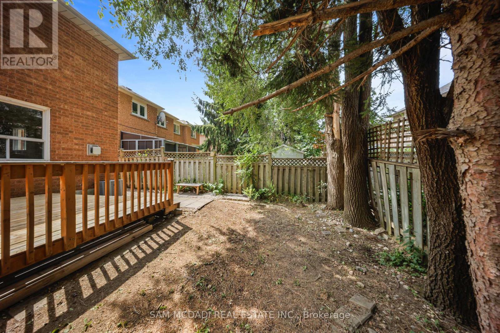 3847 Densbury Drive, Mississauga, Ontario  L5N 6Z3 - Photo 34 - W13702638