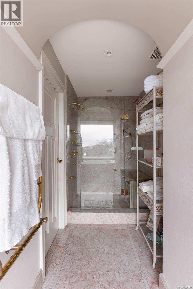 3475 Upper Terrace Rd, Oak Bay, British Columbia  V8R 6E6 - Photo 63 - 1028287